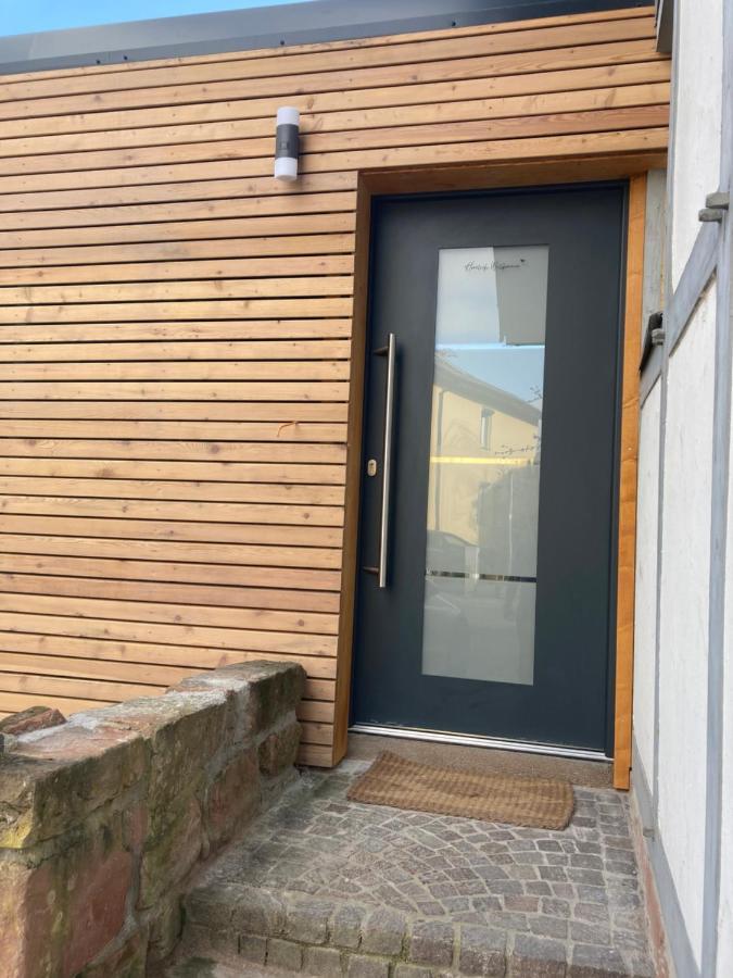 Moderne Ferienwohnung Mit Balkon Herxheim Buitenkant foto